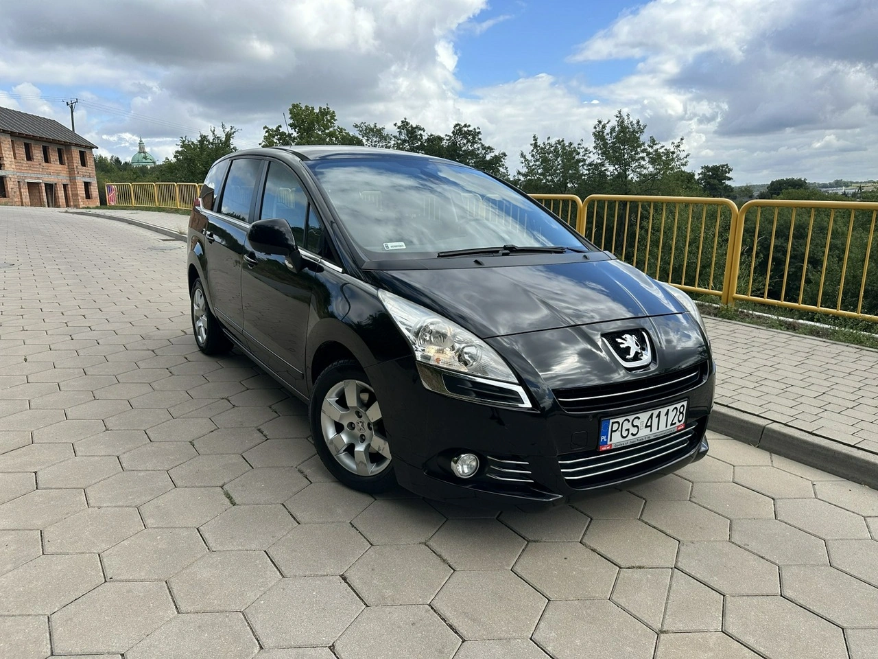 Peugeot 5008 - Główne zdjęcie