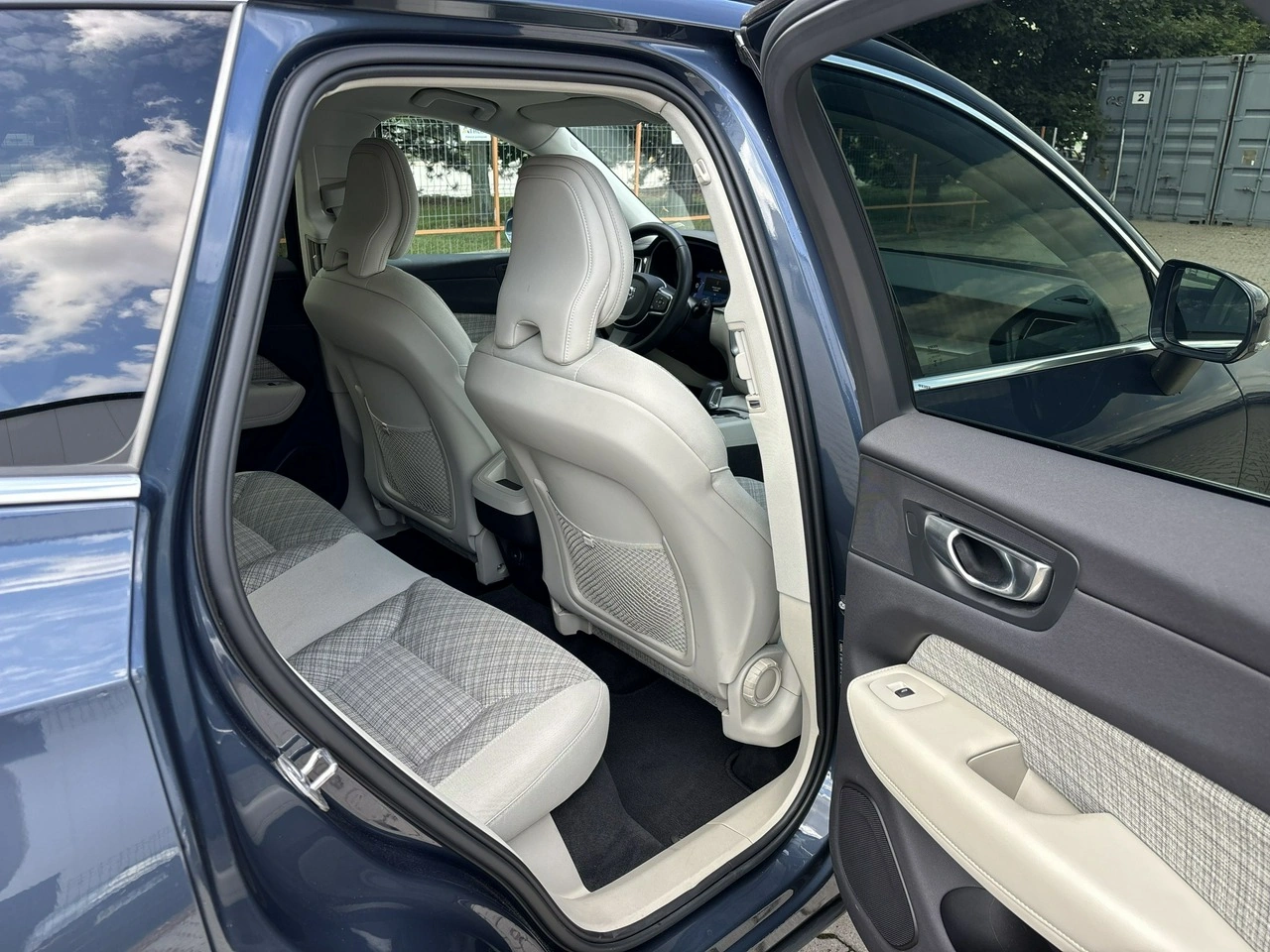 Volvo XC 60 - Zdjęcie 17