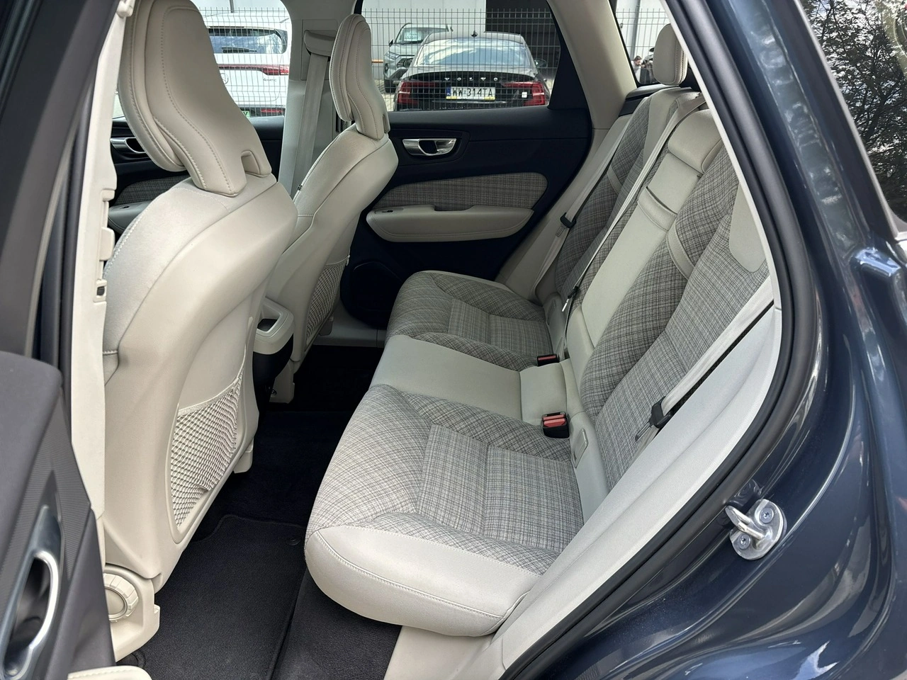 Volvo XC 60 - Zdjęcie 18