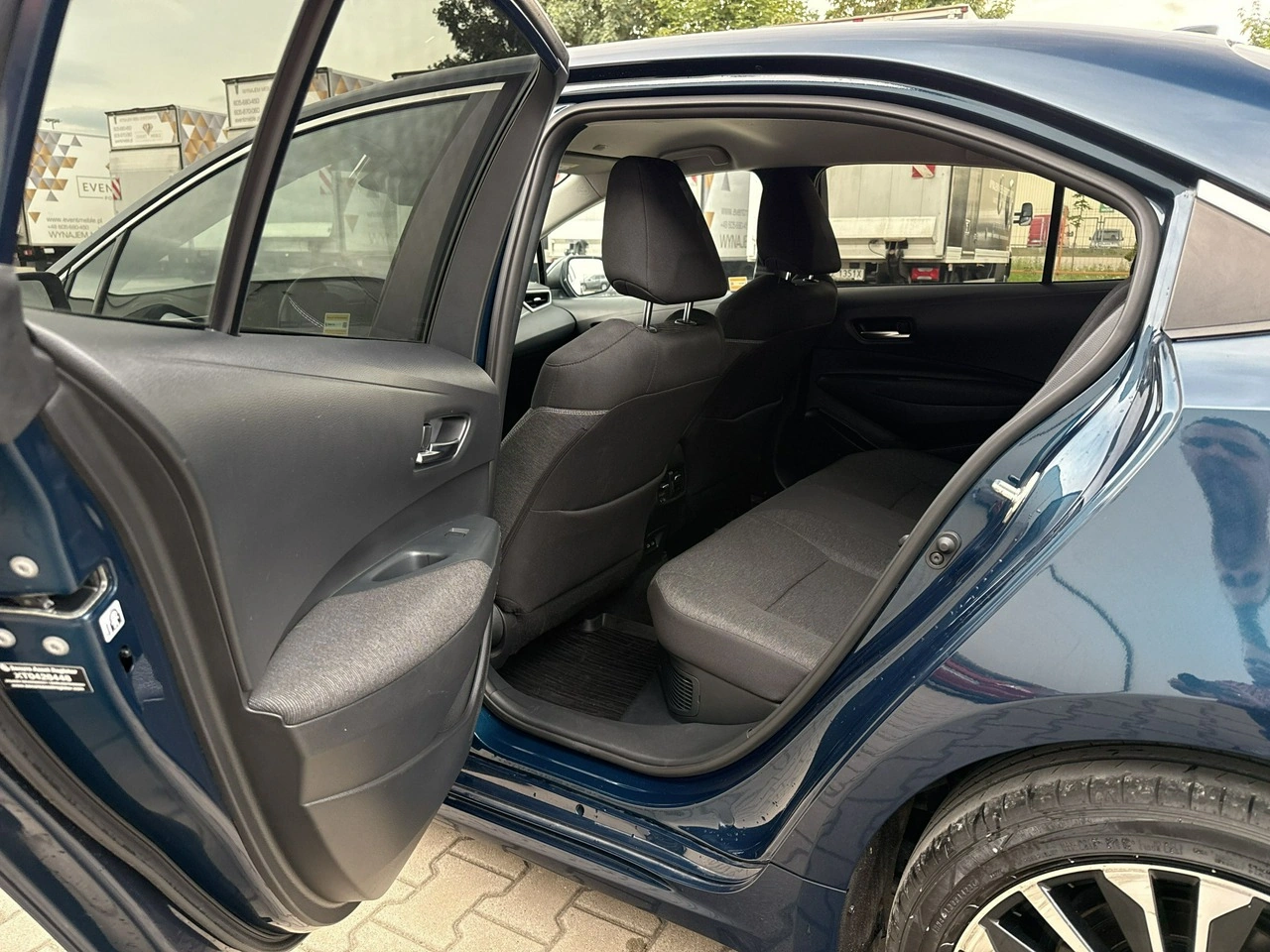 Toyota Corolla - Zdjęcie 13