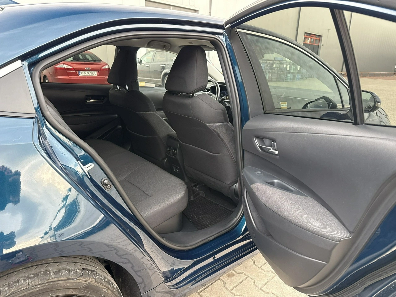 Toyota Corolla - Zdjęcie 16