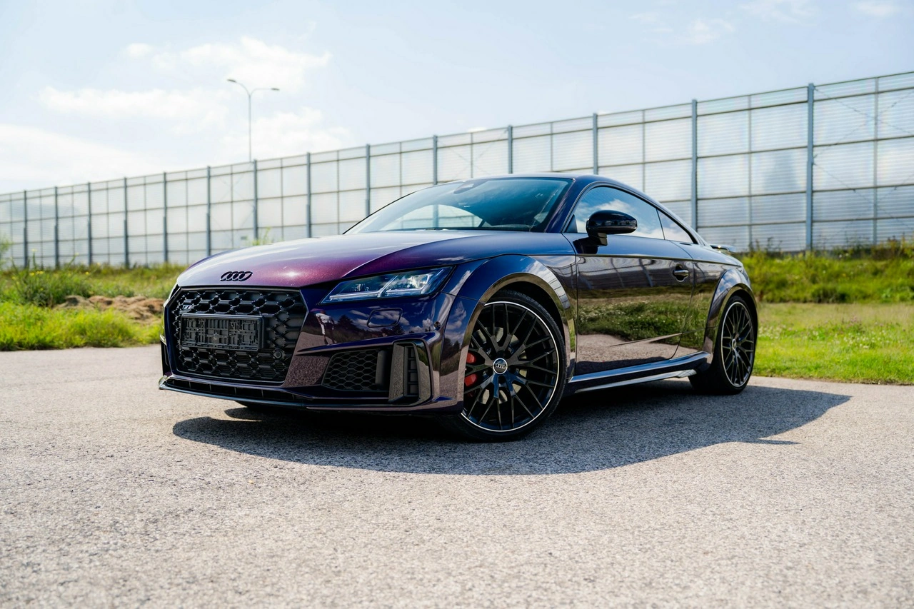 Audi TT S - Główne zdjęcie