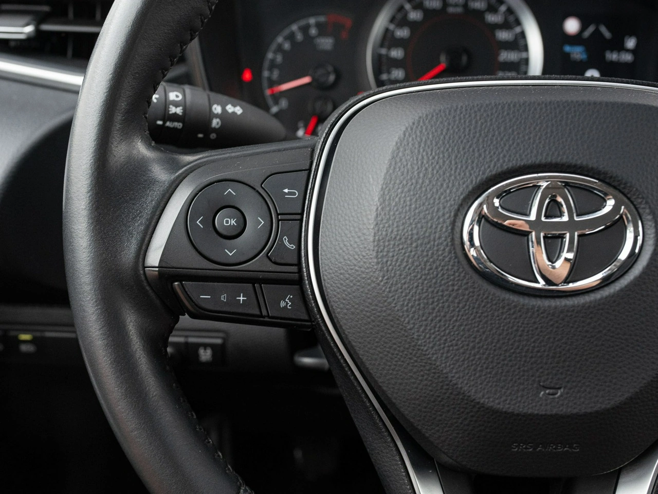 Toyota Corolla - Zdjęcie 11