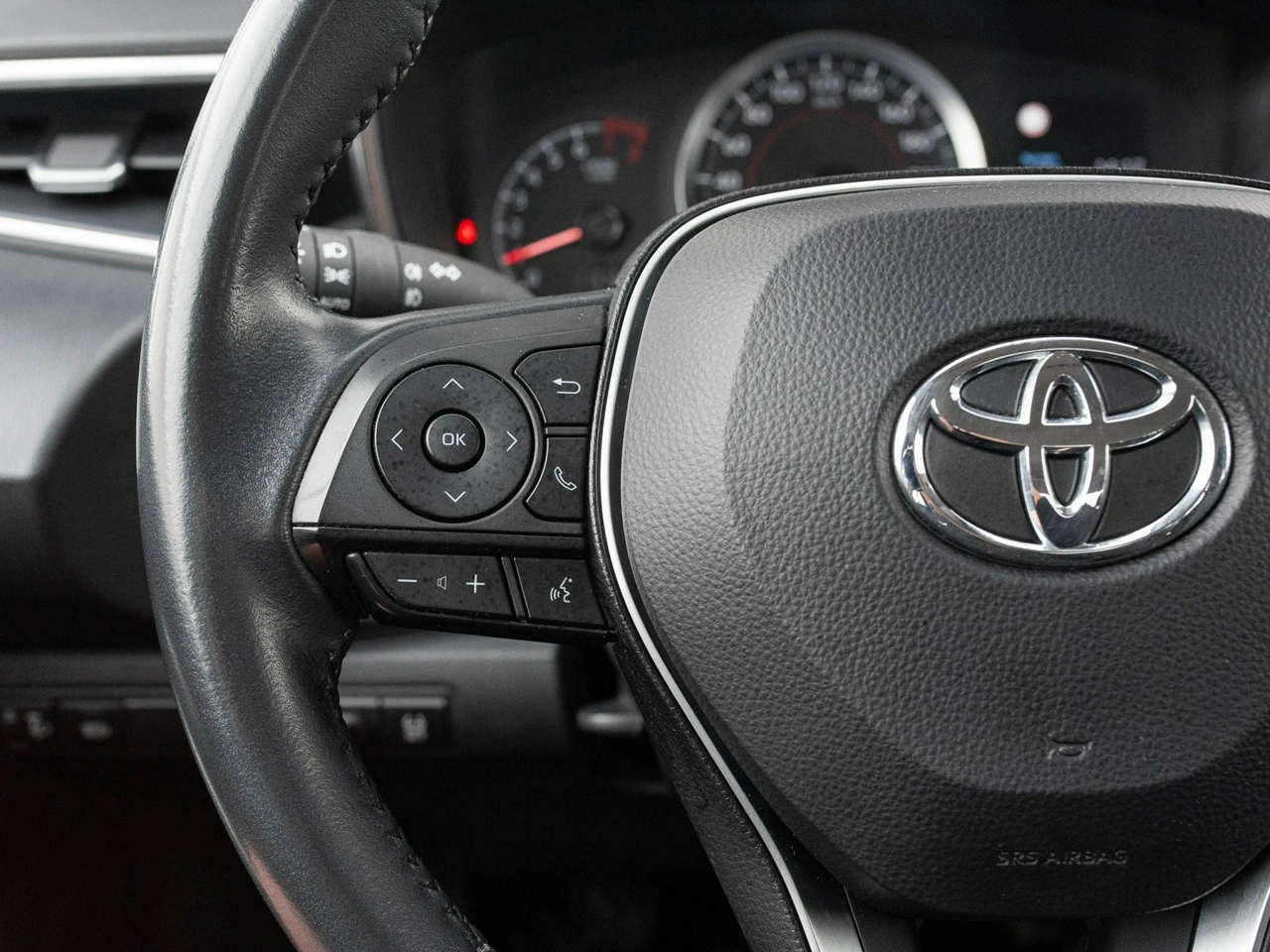 Toyota Corolla - Zdjęcie 11