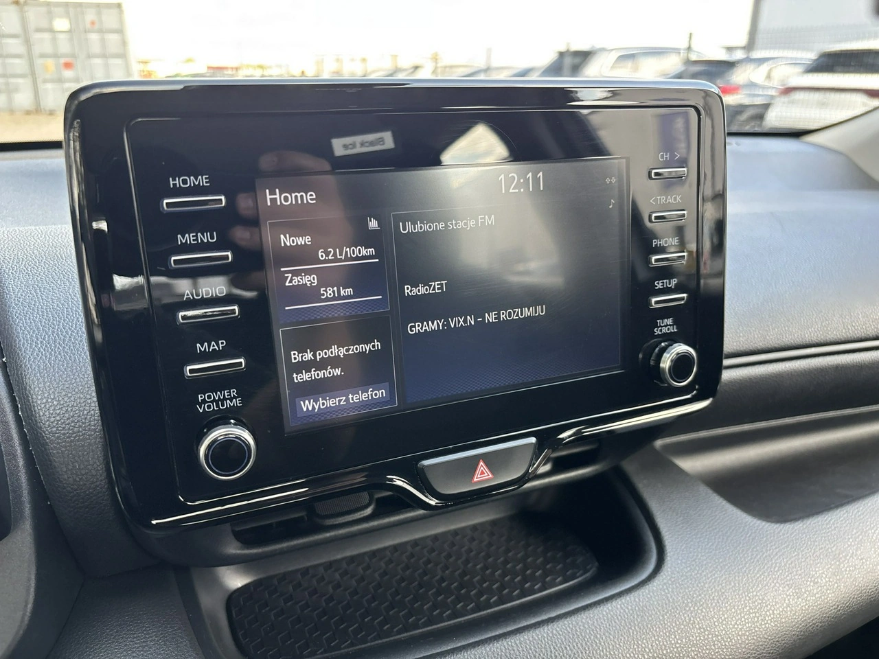 Toyota Yaris - Zdjęcie 22