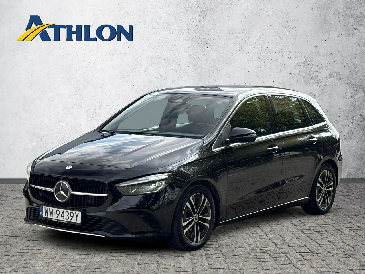 Mercedes B 220 - Główne zdjęcie