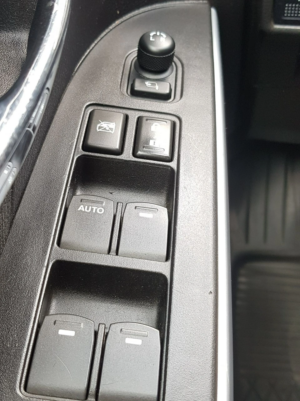 Suzuki SX4 S-Cross - Zdjęcie 11