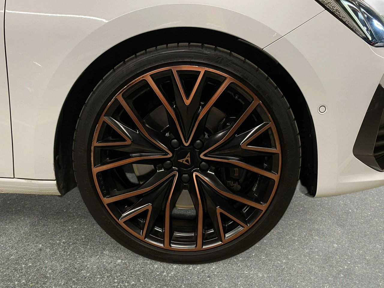 Cupra Leon - Zdjęcie 11