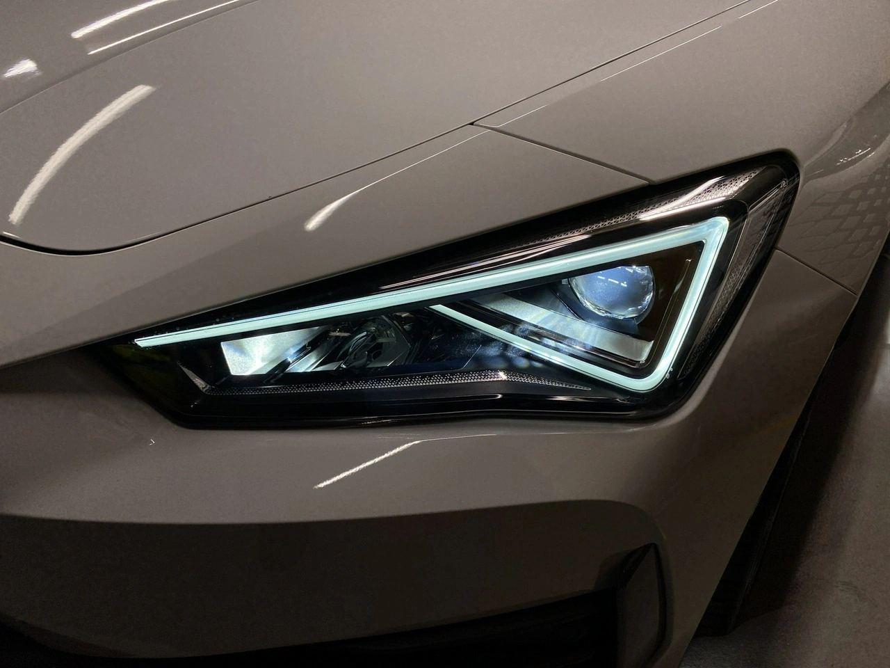 Cupra Leon - Zdjęcie 8