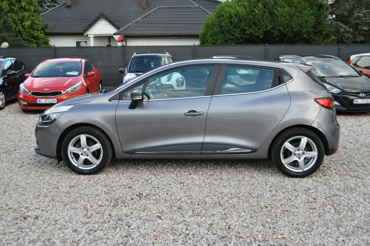 Renault Clio - Zdjęcie 11