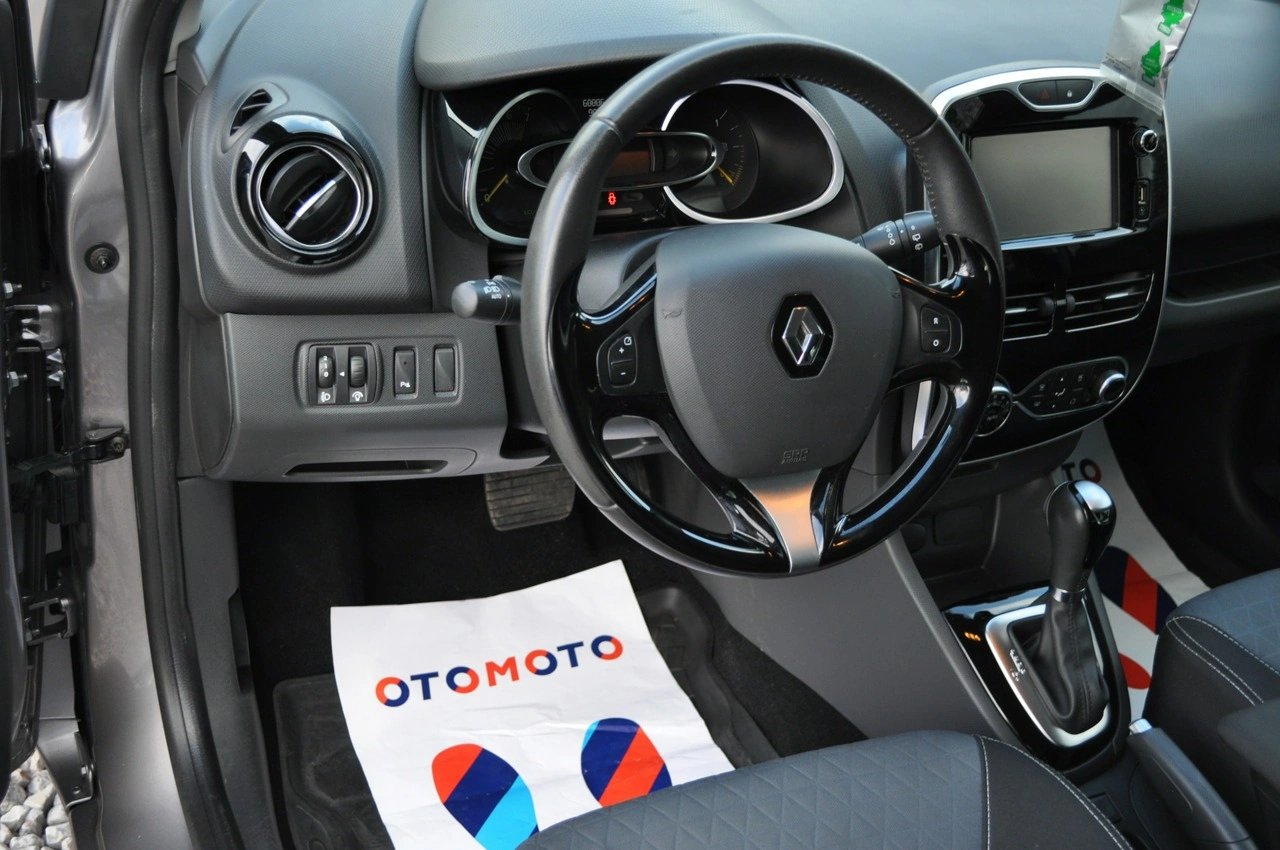 Renault Clio - Zdjęcie 17