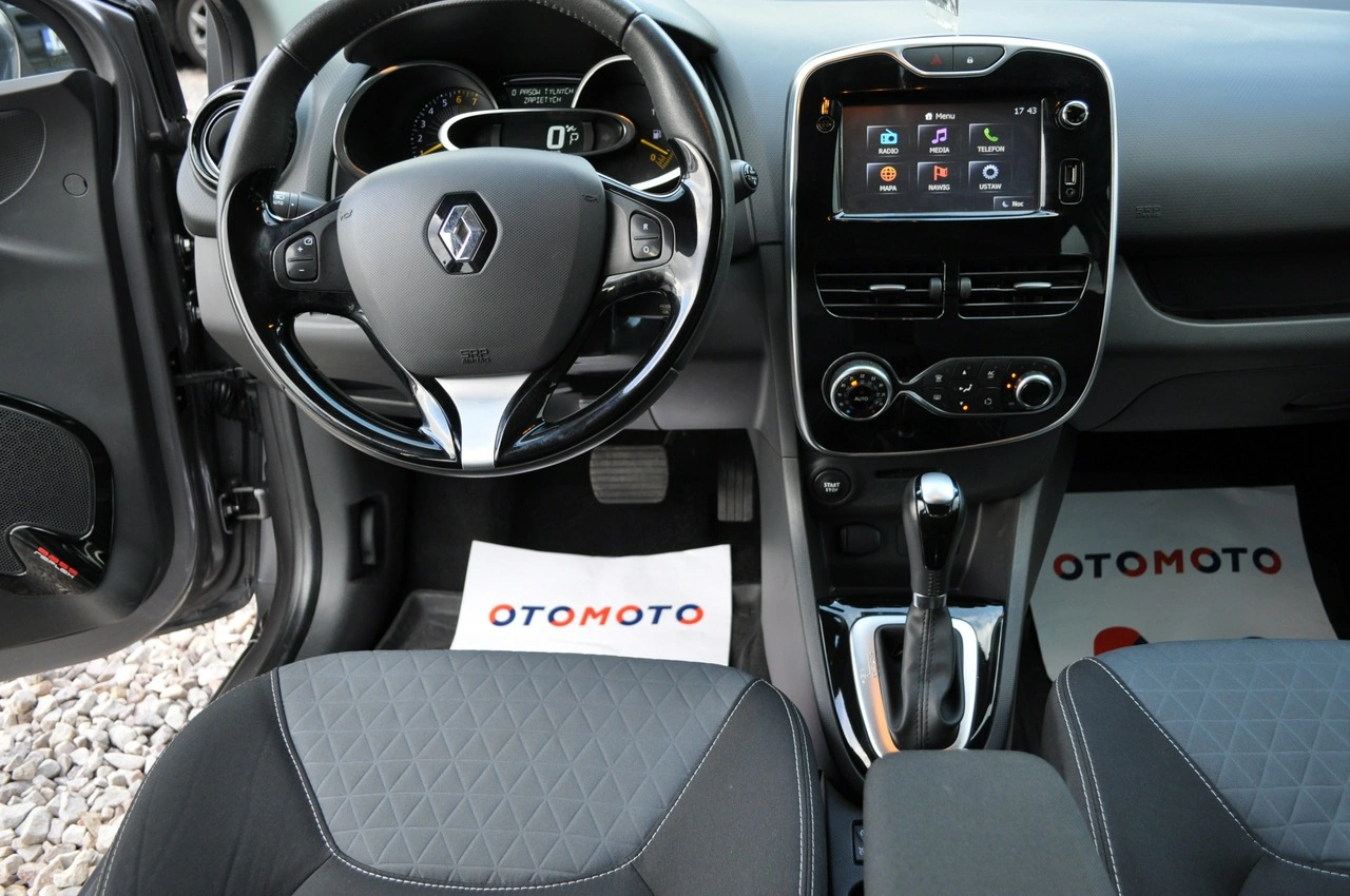 Renault Clio - Zdjęcie 18