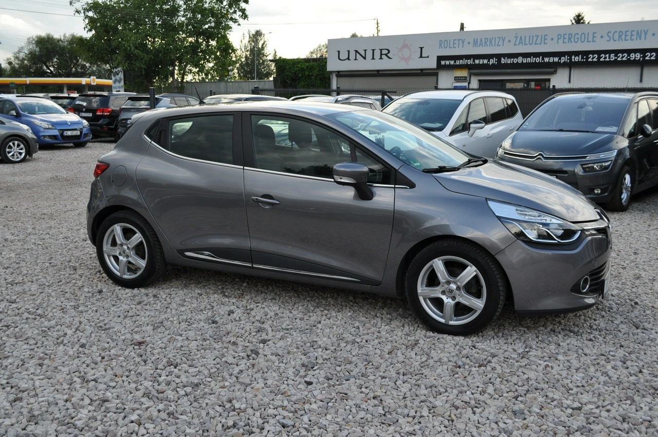 Renault Clio - Zdjęcie 2
