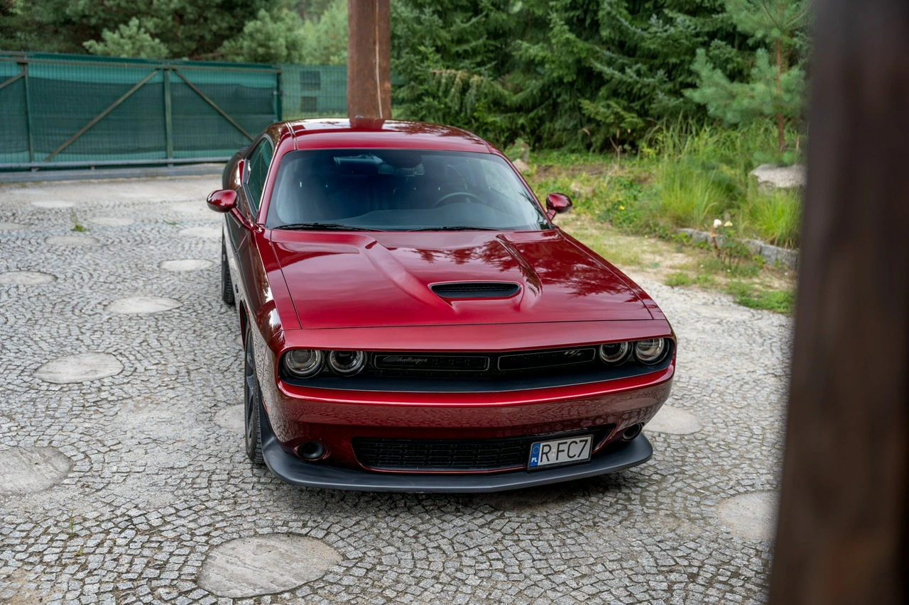 Dodge Challenger - Zdjęcie 13