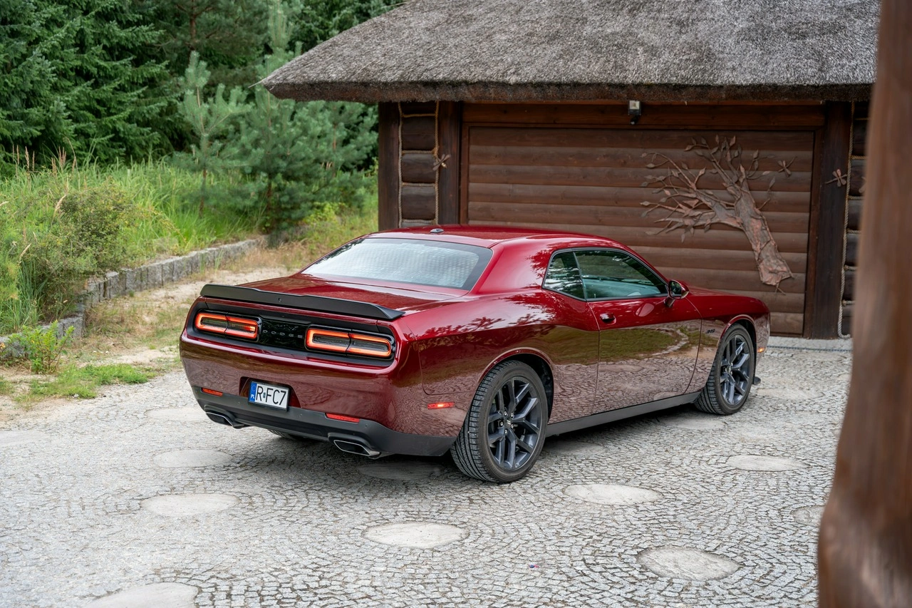 Dodge Challenger - Zdjęcie 27