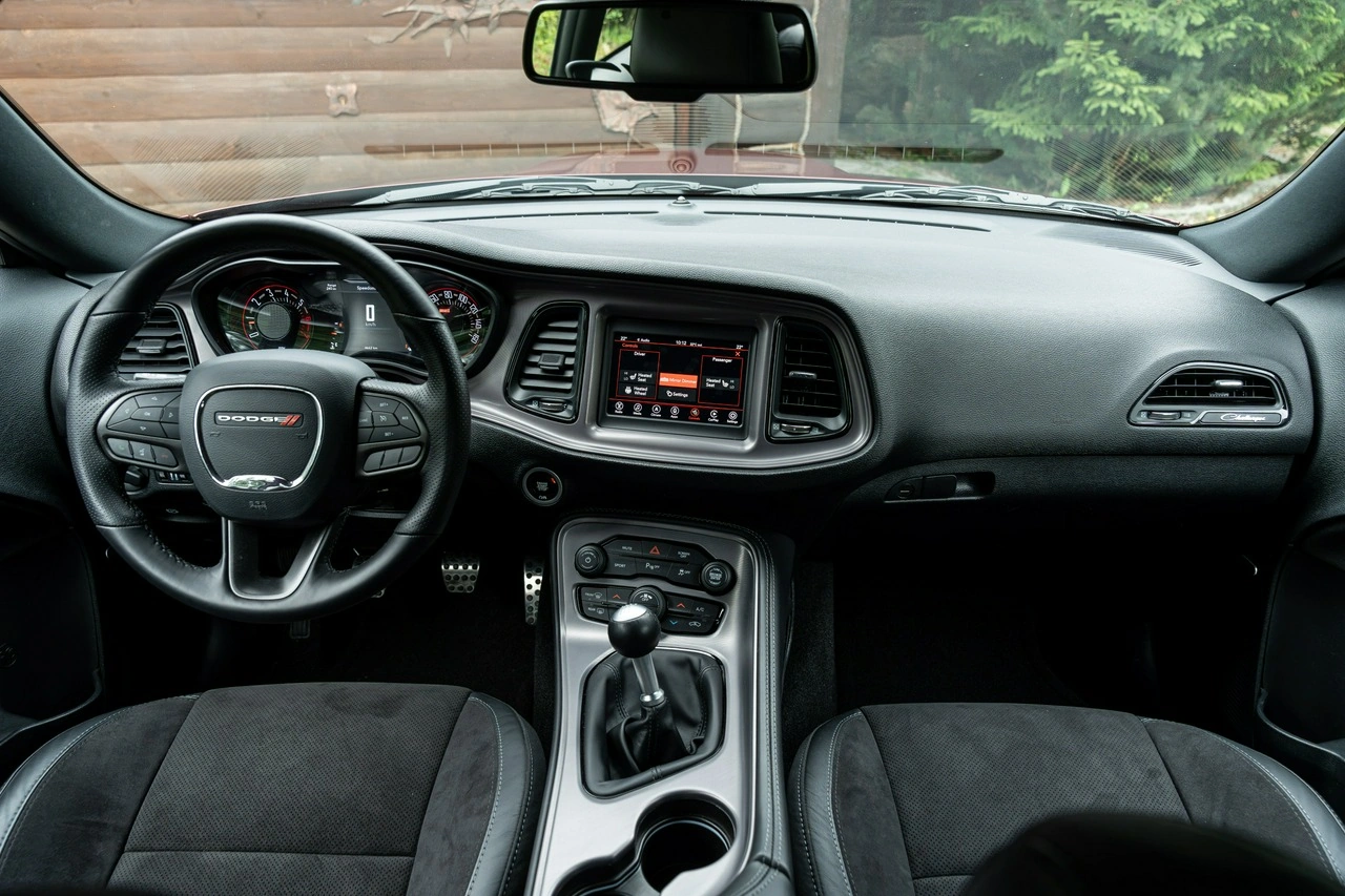Dodge Challenger - Zdjęcie 40