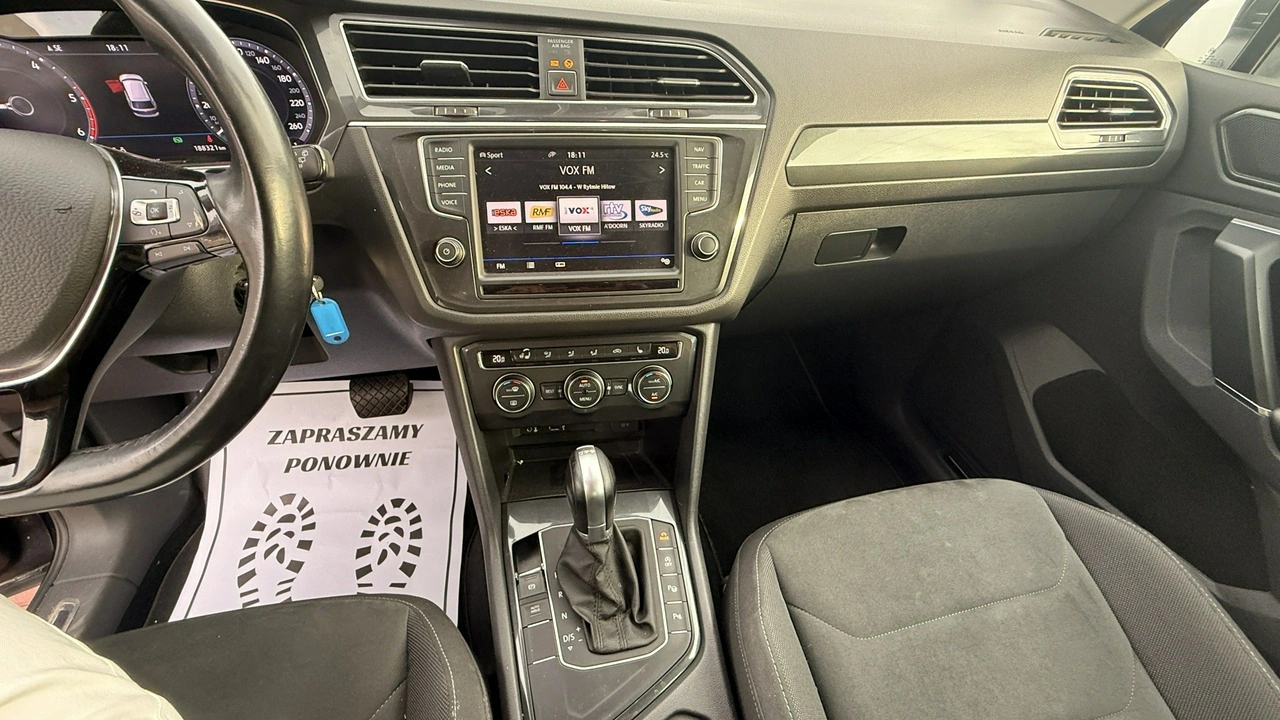 Volkswagen Tiguan - Zdjęcie 19