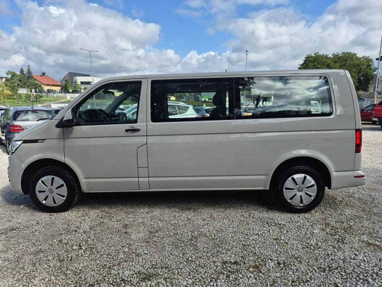 Volkswagen Transporter - Zdjęcie 14