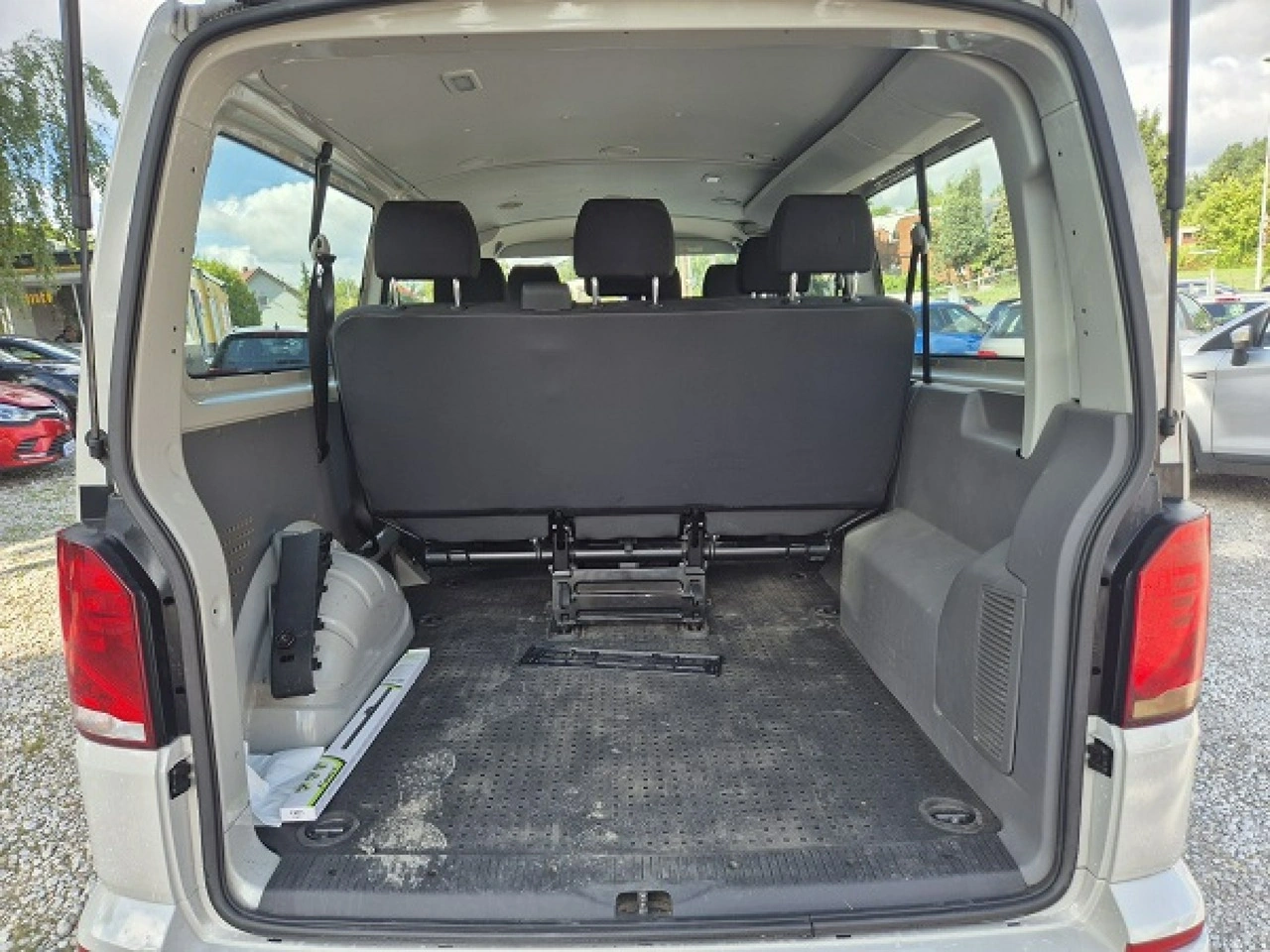 Volkswagen Transporter - Zdjęcie 22