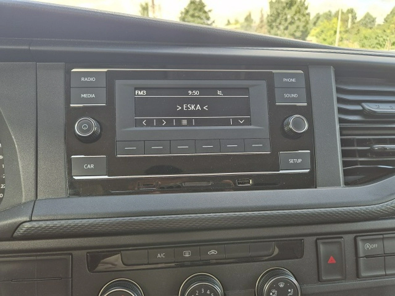 Volkswagen Transporter - Zdjęcie 31