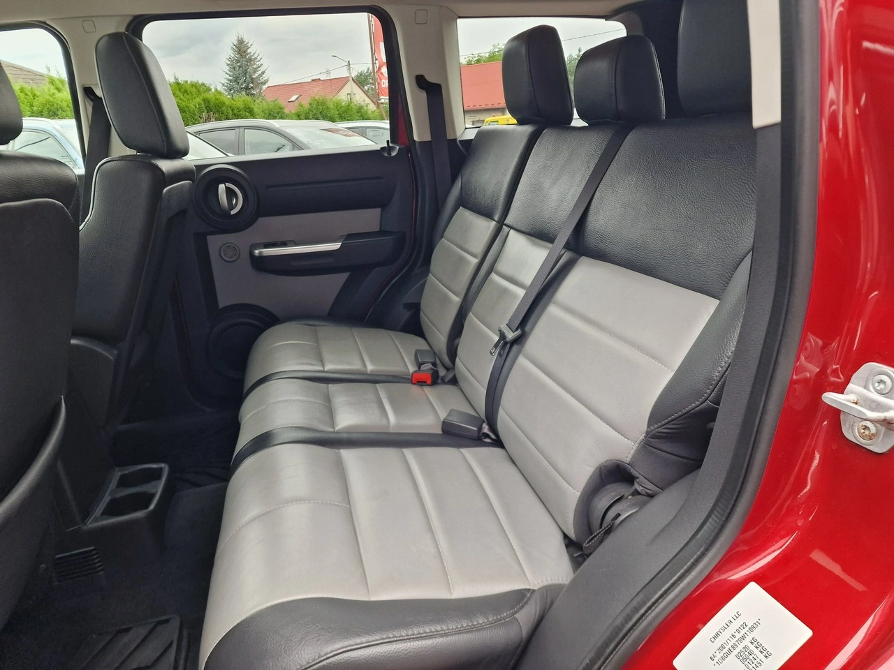 Dodge Nitro - Zdjęcie 23