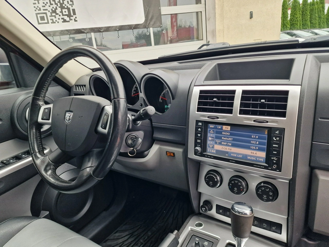 Dodge Nitro - Zdjęcie 29