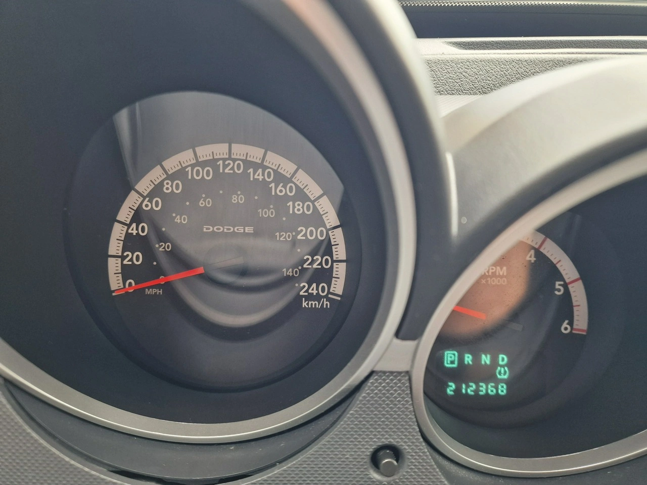 Dodge Nitro - Zdjęcie 37