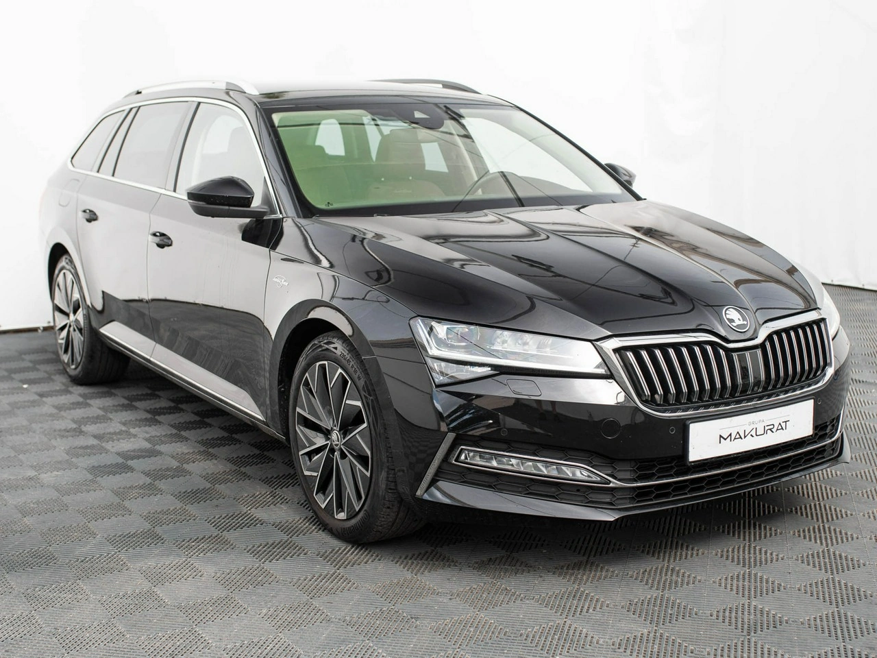 Skoda Superb - Zdjęcie 2