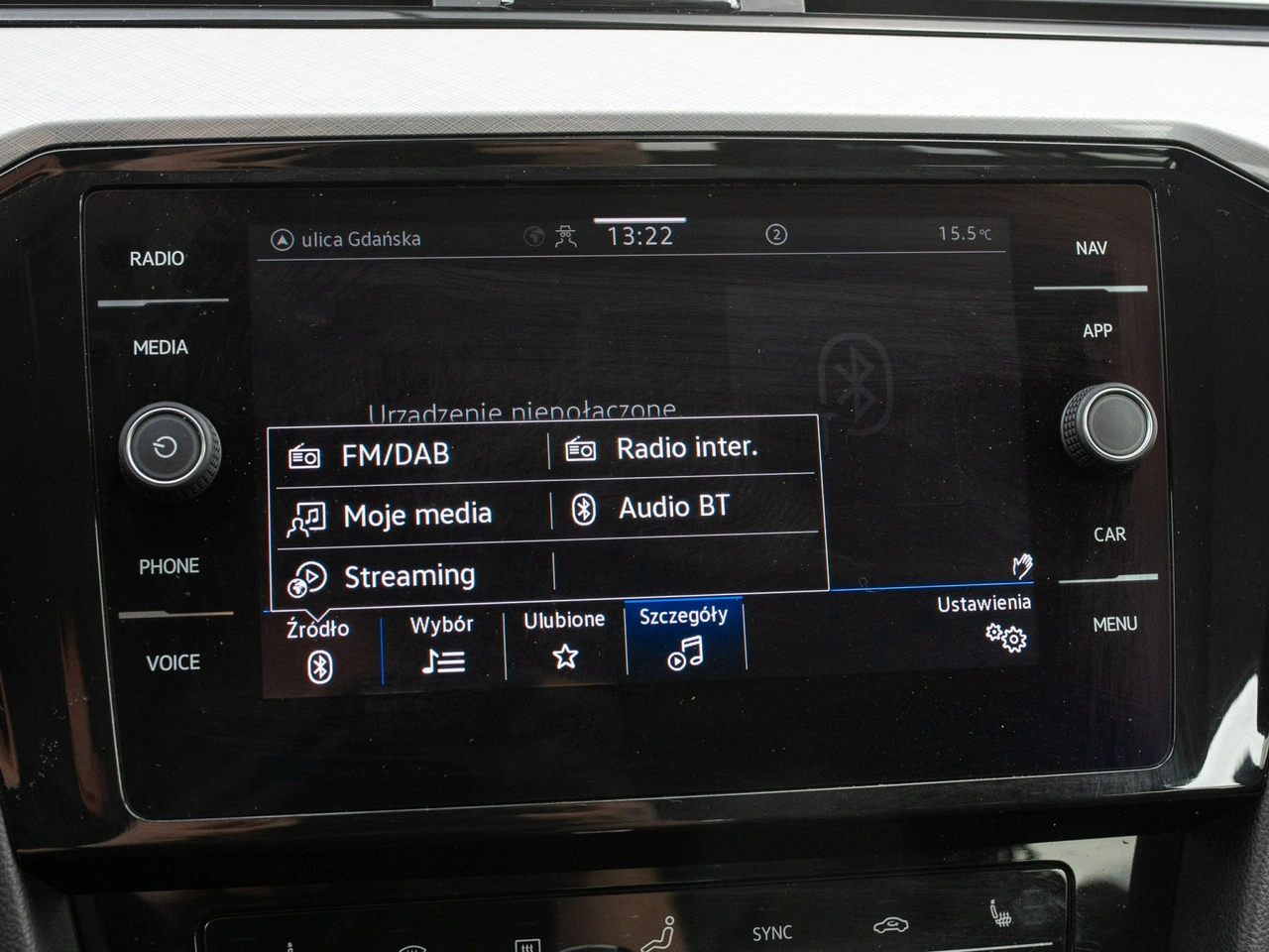 Volkswagen Passat - Zdjęcie 17