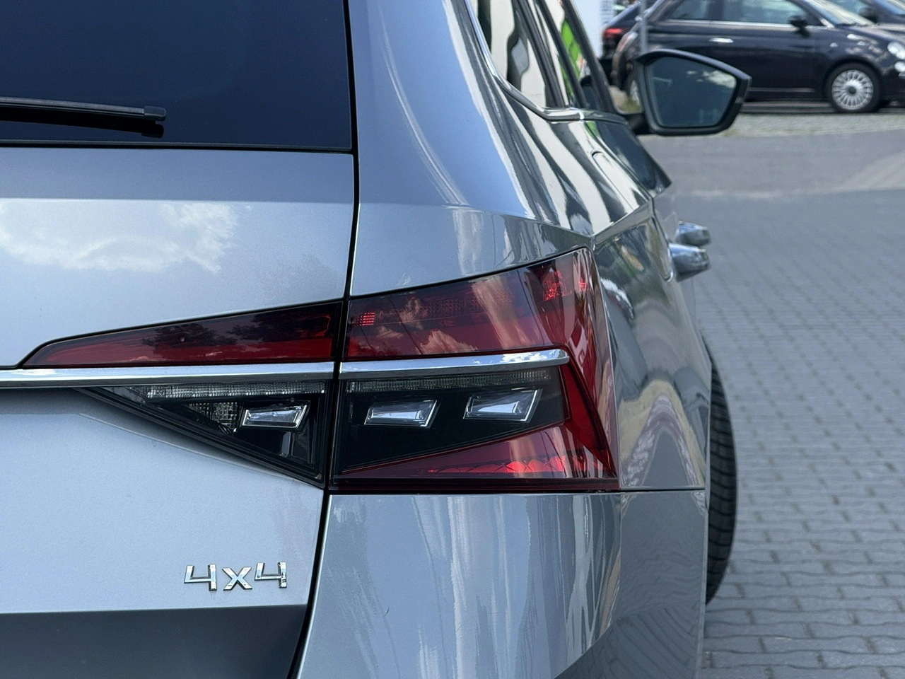 Skoda Superb - Zdjęcie 9