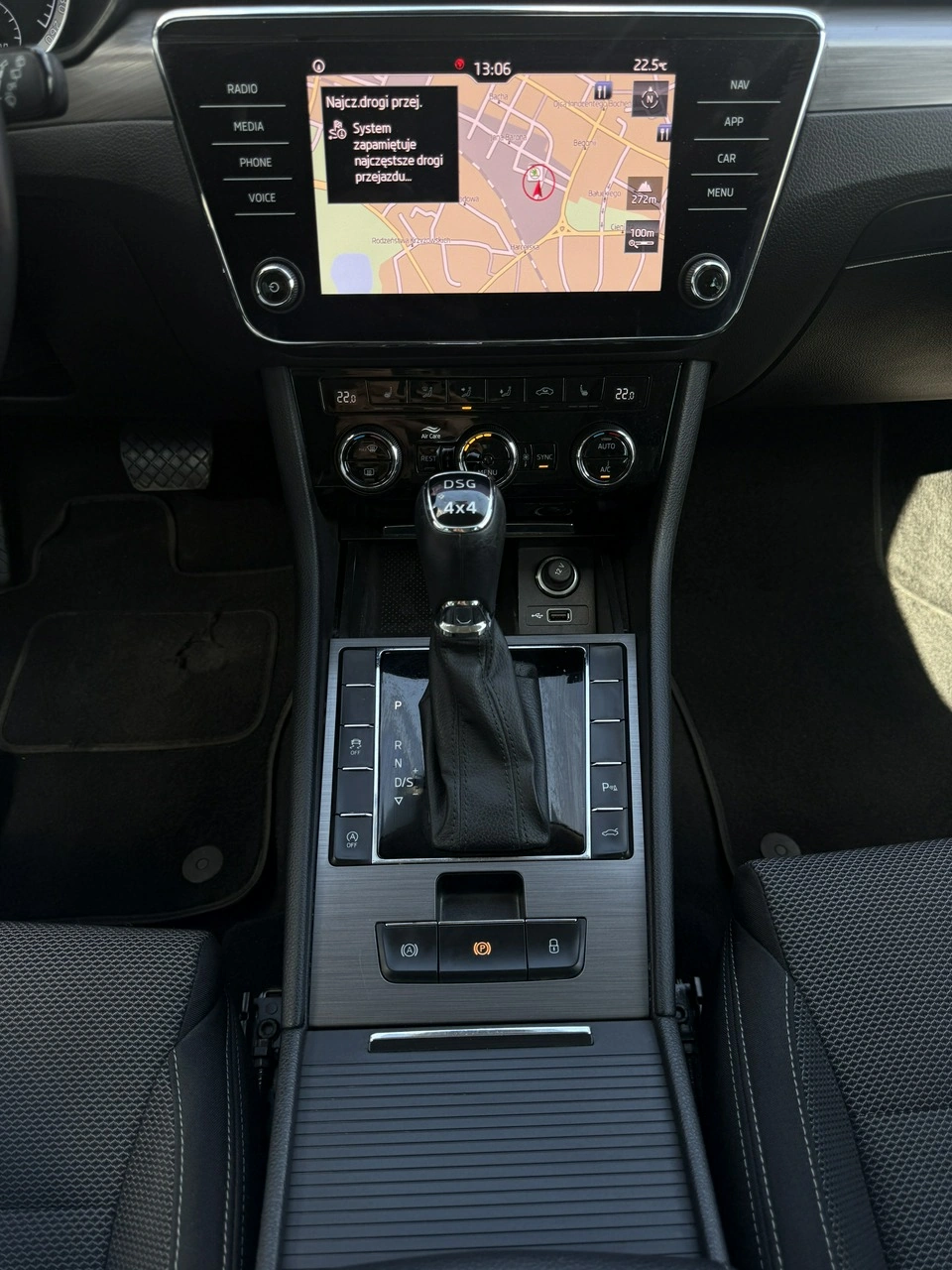 Skoda Superb - Zdjęcie 18