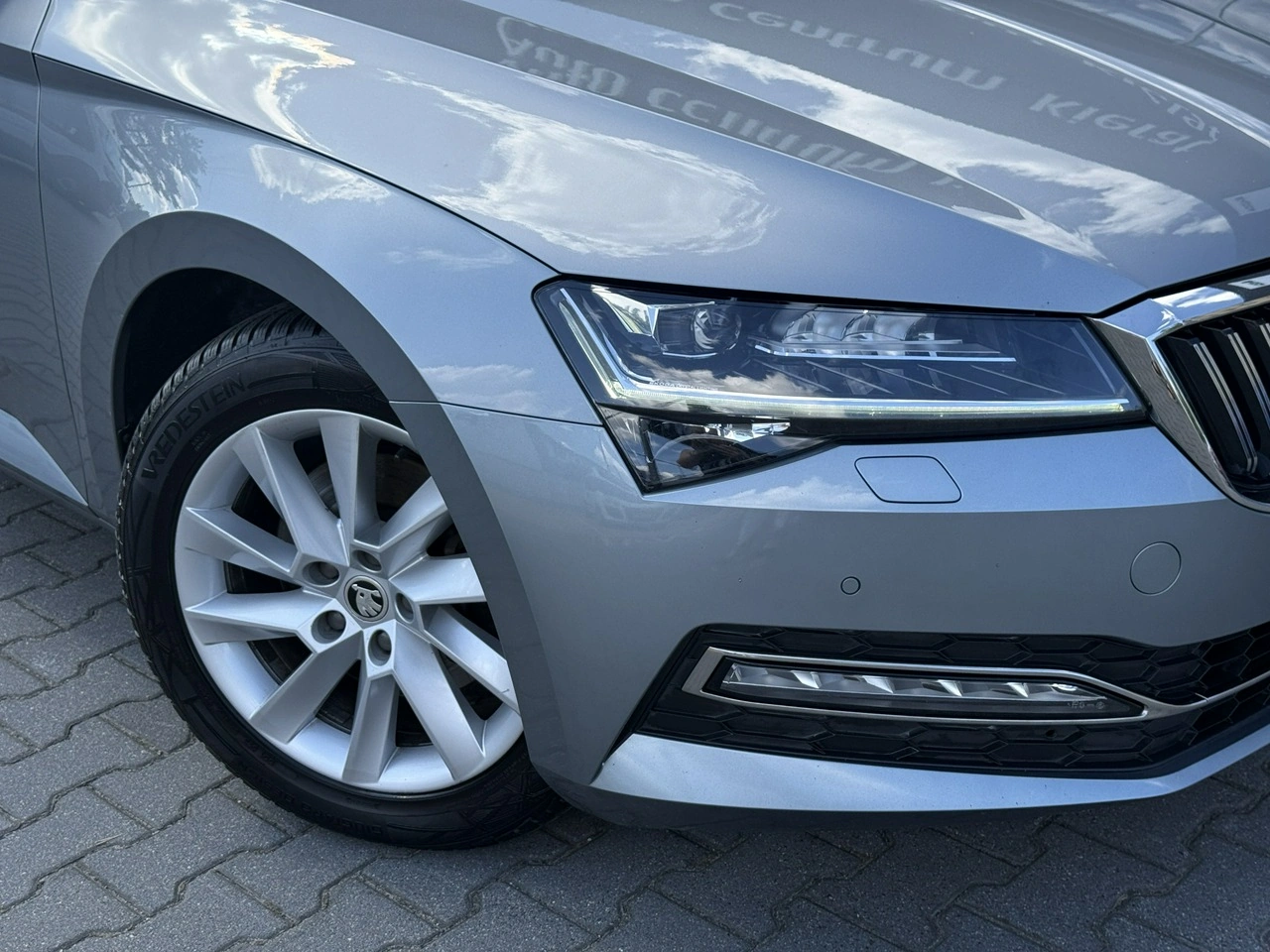 Skoda Superb - Zdjęcie 4