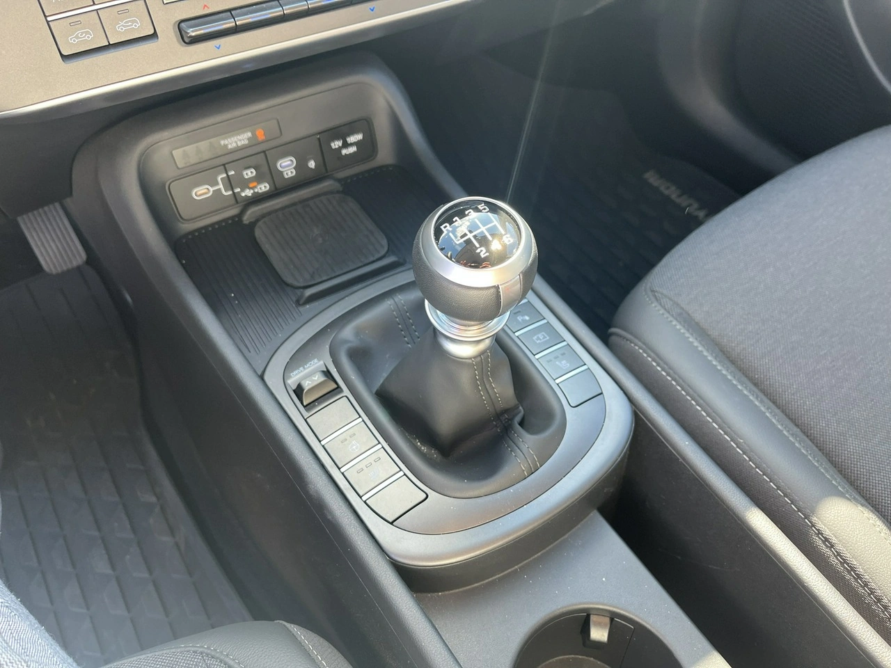 Hyundai Kona - Zdjęcie 13