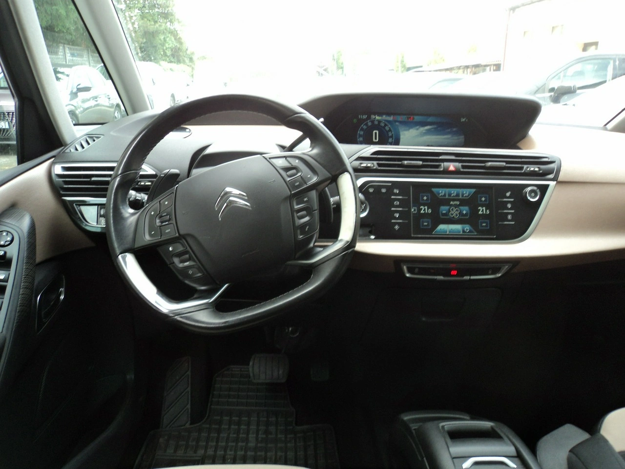 Citroën C4 Picasso - Zdjęcie 8