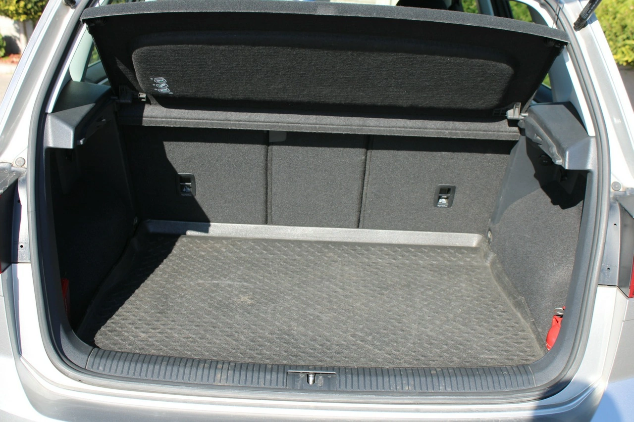 Volkswagen Golf Sportsvan - Zdjęcie 32
