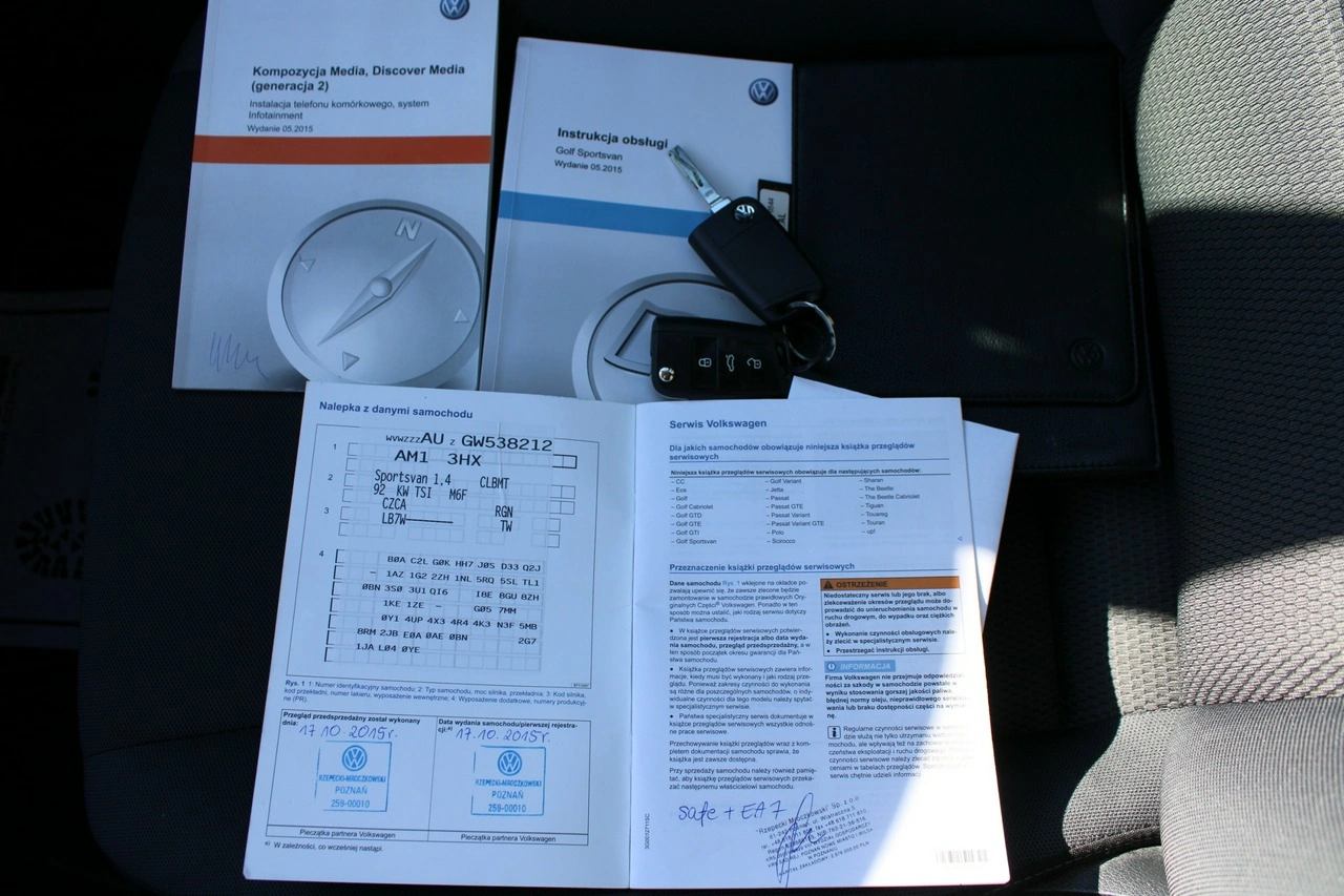 Volkswagen Golf Sportsvan - Zdjęcie 34