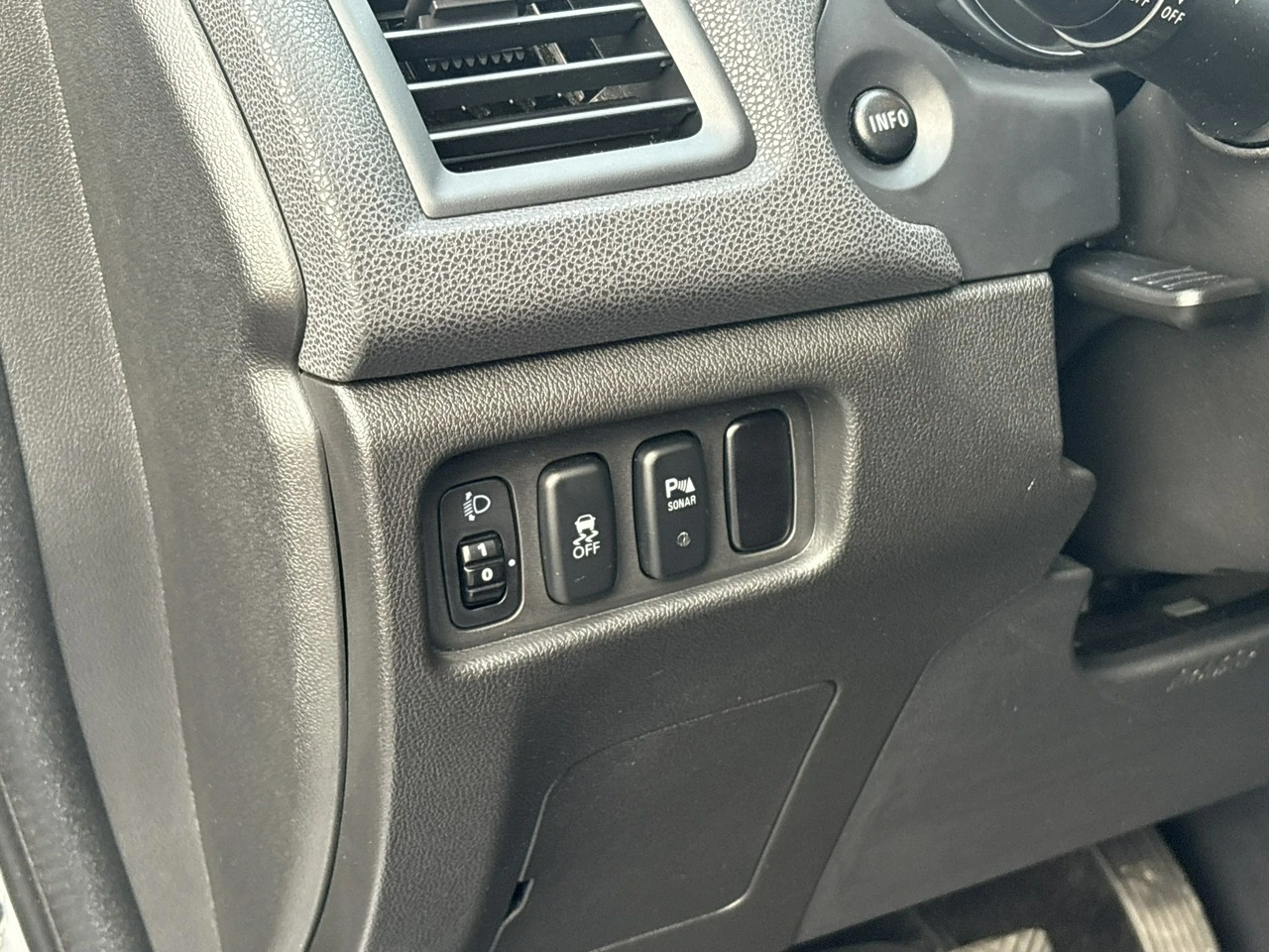 Mitsubishi ASX - Zdjęcie 22