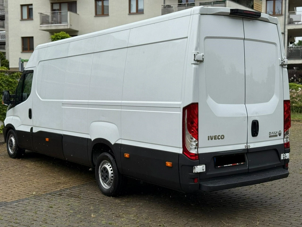 Iveco Daily 35S18 - Zdjęcie 11