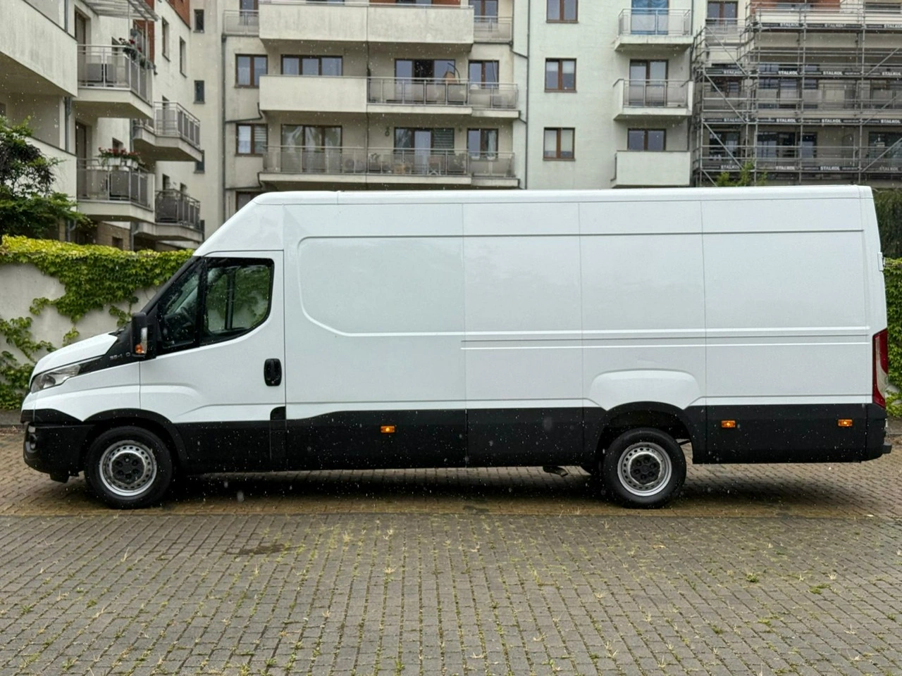 Iveco Daily 35S18 - Zdjęcie 1