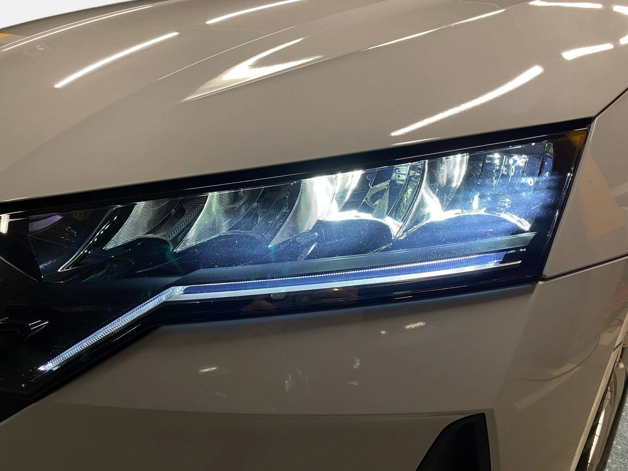 Skoda Octavia - Zdjęcie 8