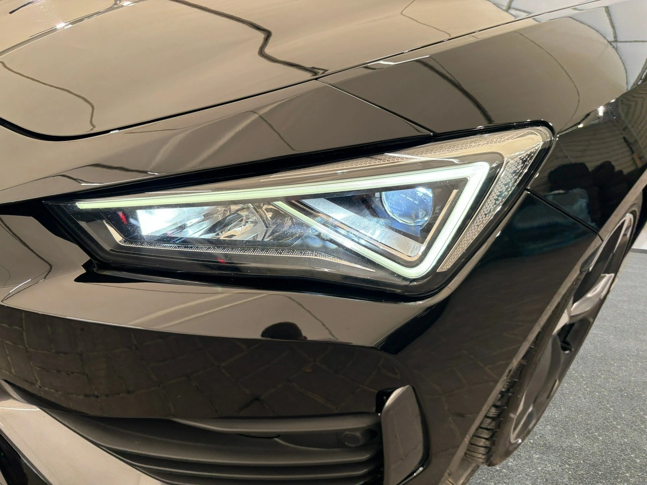 Cupra Leon Sportstourer - Zdjęcie 8