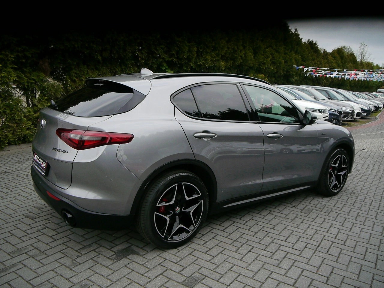Alfa Romeo Stelvio - Zdjęcie 13