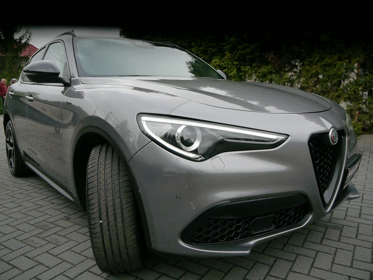 Alfa Romeo Stelvio - Zdjęcie 8