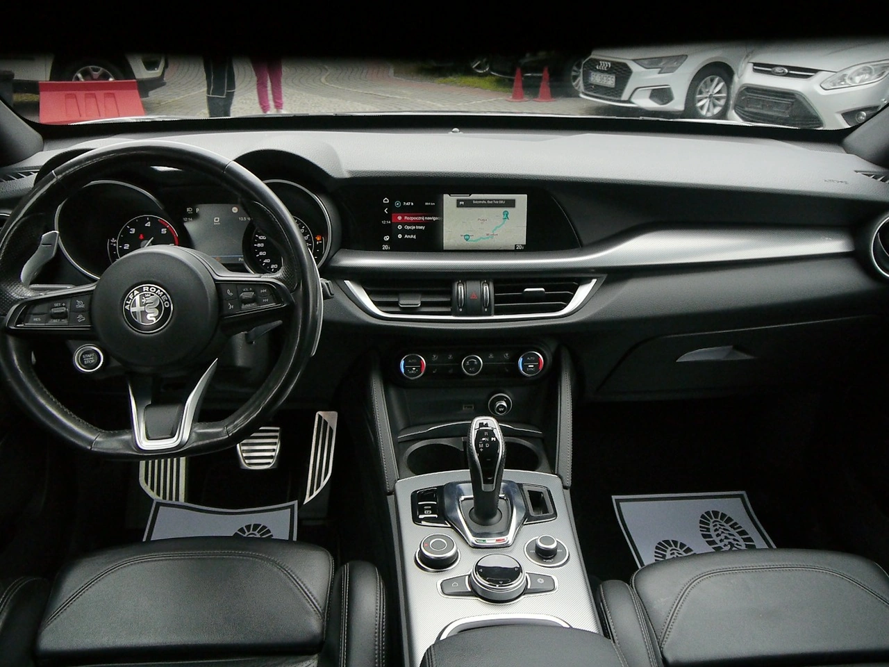 Alfa Romeo Stelvio - Zdjęcie 20