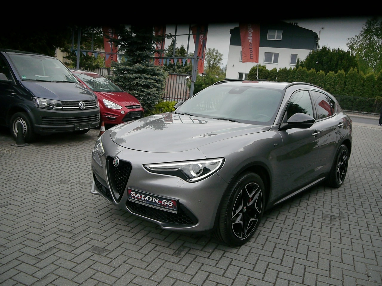 Alfa Romeo Stelvio - Zdjęcie 3