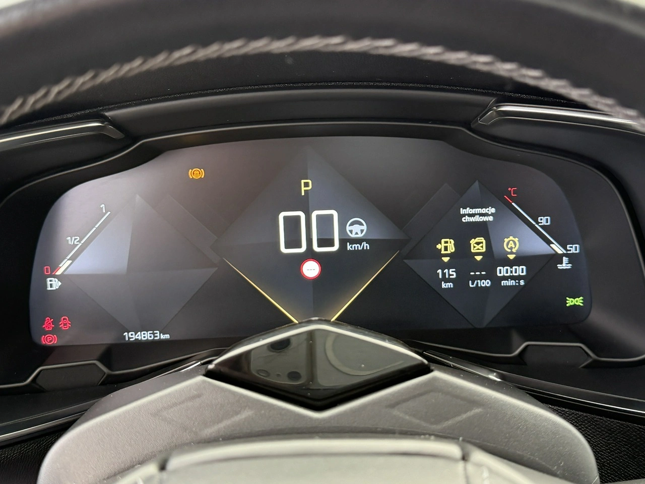 DS Automobiles DS 7 Crossback - Zdjęcie 28