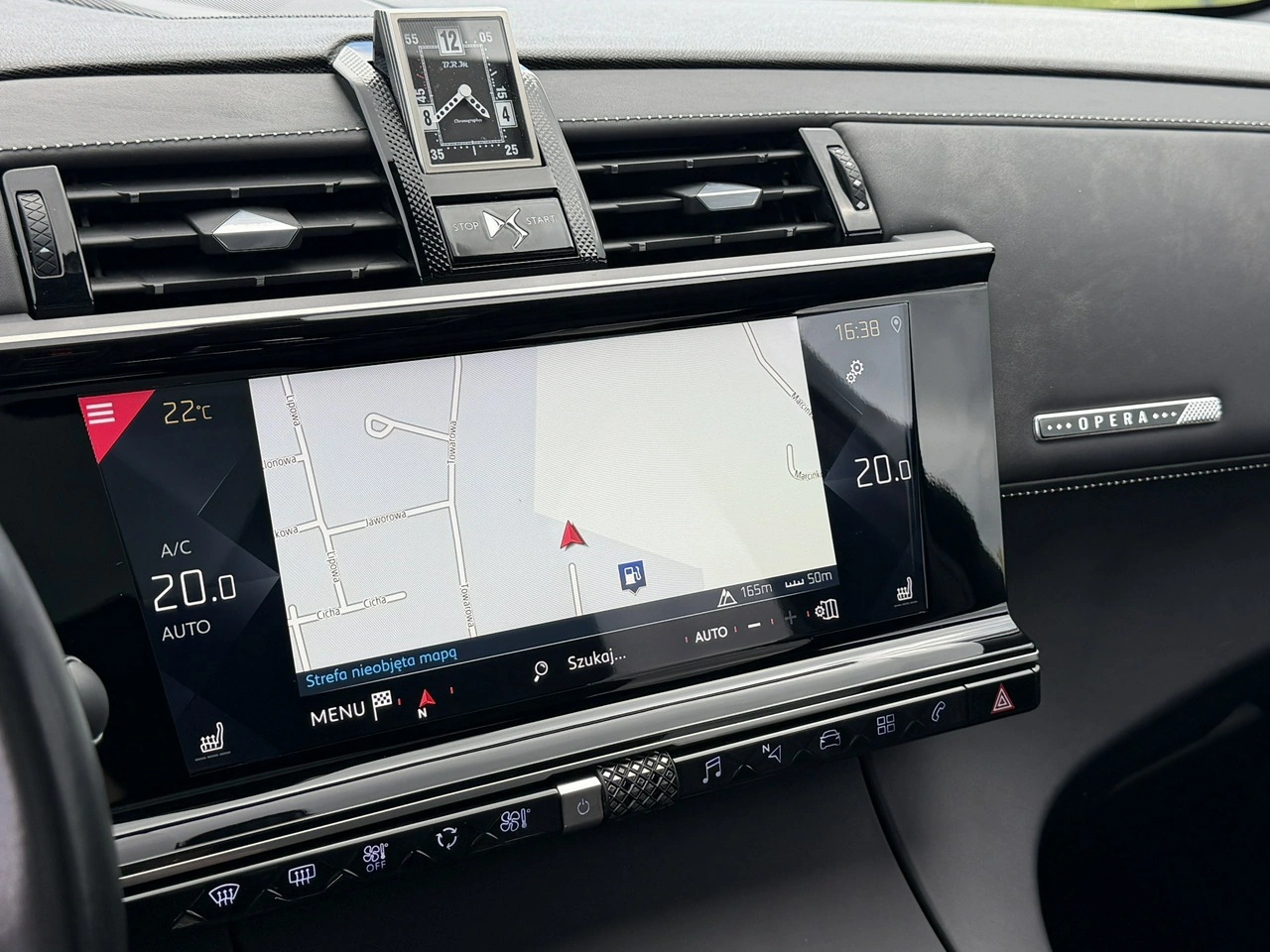 DS Automobiles DS 7 Crossback - Zdjęcie 24