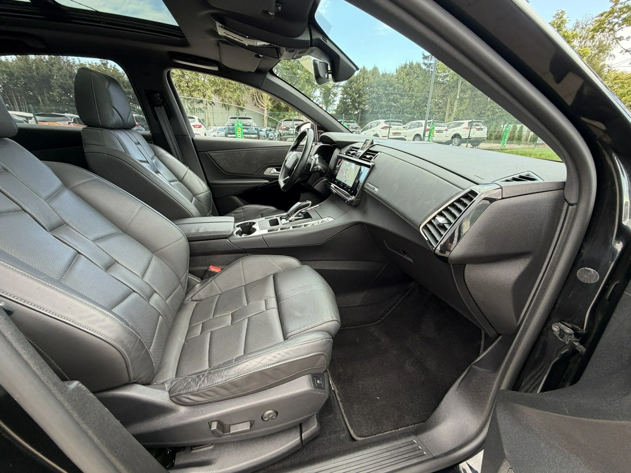 DS Automobiles DS 7 Crossback - Zdjęcie 33