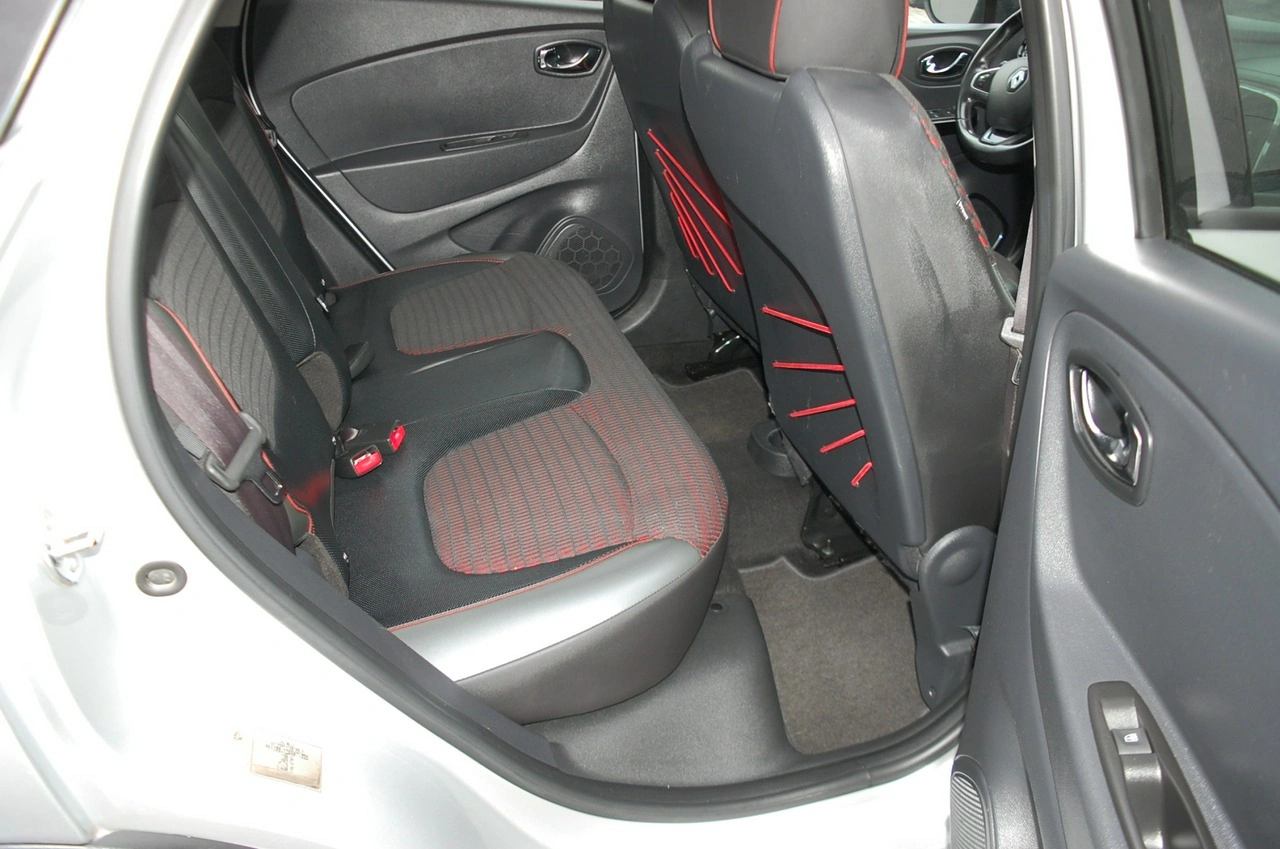 Renault Captur - Zdjęcie 25
