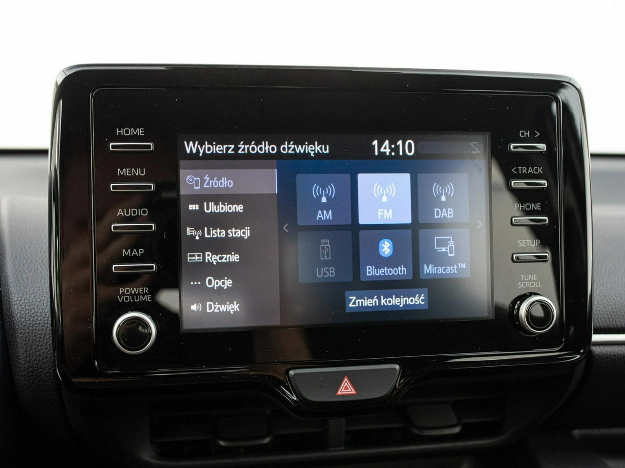 Toyota Yaris - Zdjęcie 18